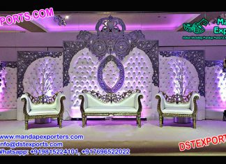 English Wedding Leather Tufted Panels For Sale English Wedding Leather Tufted Panels For Sale