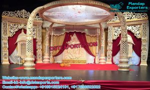 Srilankan Trunk Pillars Marriage Mandap Set