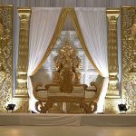 Stylish Wedding Stage With Jhrokha Frames
