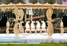 Gujarati Wedding Paisley Pillar Mandap Paris Gujarati Wedding Paisley Pillar Mandap Paris