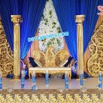 Traditional Golden Back Frames For Wedding