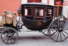 Victorian Horse Drawn Glass Coach Carriages