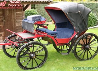 Canadian Victoria Barouche Horse Drawn Carriage