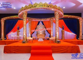 Golden FRP Pillars Wedding Delizio Mandap