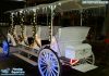 Touring Purpose White Limousine Horse Carriage