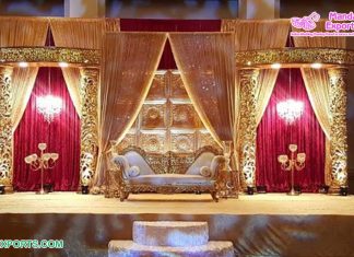 Modern Golden Touch Wedding Stage Setup