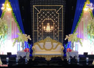 Unique Designed Wedding Stage Candle Backdrop