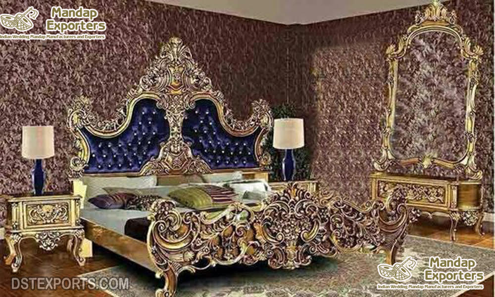 Rich Look Teak Wood Bedroom Furniture Set