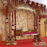 Antique Gold Peacock Base Wedding Stage Swing