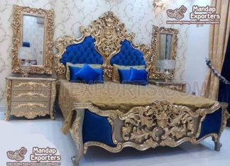 High End Golden Carved Wooden Bed & Nightstands High End Golden Carved Wooden Bed & Nightstands