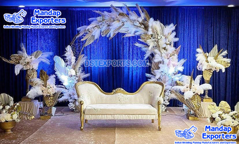 Elegant Engagement Ceremony Stage Couch 