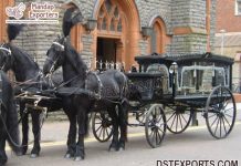 Vintage Style Funeral Black Hearse Carriage Vintage Style Funeral Black Hearse Carriage