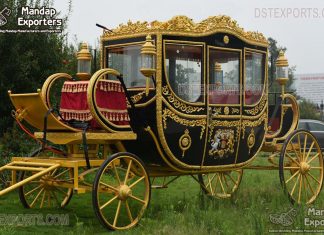 Royal Black Gold Wedding Horse Coach Carriage Royal Black Gold Wedding Horse Coach Carriage