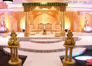 Luxury Wooden Look Tri Pillar Wedding Mandap Luxury Wooden Look Tri Pillar Wedding Mandap