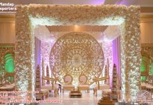 Traditional Gold Medallion Backdrop Mandap Frames Traditional Gold Medallion Backdrop Mandap Frames