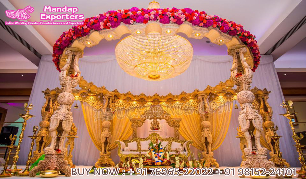 Dazzling Ishani Mandap For Hindu Weddings