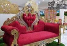 Luxury Wooden Loveseat for Royal Wedding Stage
