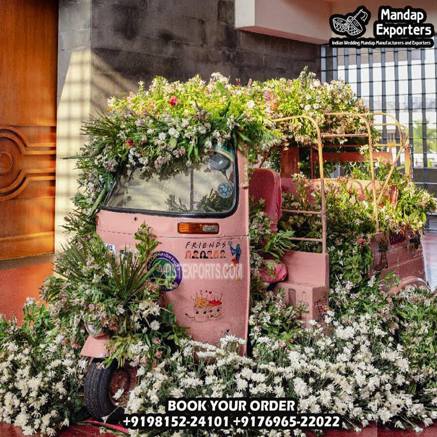 Princess Wedding Bride Groom Entry Auto Rickshaw
