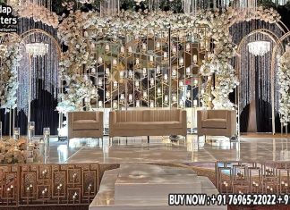 Metal Candle Lighted Stage For Wedding Reception Wedding Mandaps Wedding Stages Wedding Furniture Horse Drawn Carriages Fiber Decoration Items Mehndi Sangeet and Haldi decor props