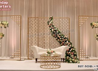 Modern Style Wedding Stage Candle Wall Backdrop Screens Wedding Mandaps Wedding Stages Wedding Furniture Horse Drawn Carriages Fiber Decoration Items Mehndi Sangeet and Haldi decor props