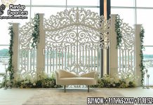 Elegant White Fiber Gate Frame For Wedding Stages Wedding Mandaps Wedding Stages Wedding Furniture Horse Drawn Carriages Fiber Decoration Items Mehndi Sangeet and Haldi decor props