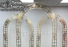 Prettiest Reception Stage Metal Backdrop Stands Wedding Mandaps Wedding Stages Wedding Furniture Horse Drawn Carriages Fiber Decoration Items Mehndi Sangeet and Haldi decor props