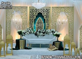 Stylish Golden Metal Panels for Muslim Wedding Wedding Mandaps Wedding Stages Wedding Furniture Horse Drawn Carriages Fiber Decoration Items Mehndi Sangeet and Haldi decor props