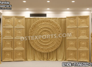Traditional Indian Wedding Golden Backdrop Frames Germany Wedding Mandaps Wedding Stages Wedding Furniture Horse Drawn Carriages Fiber Decoration Items Mehndi Sangeet and Haldi decor props