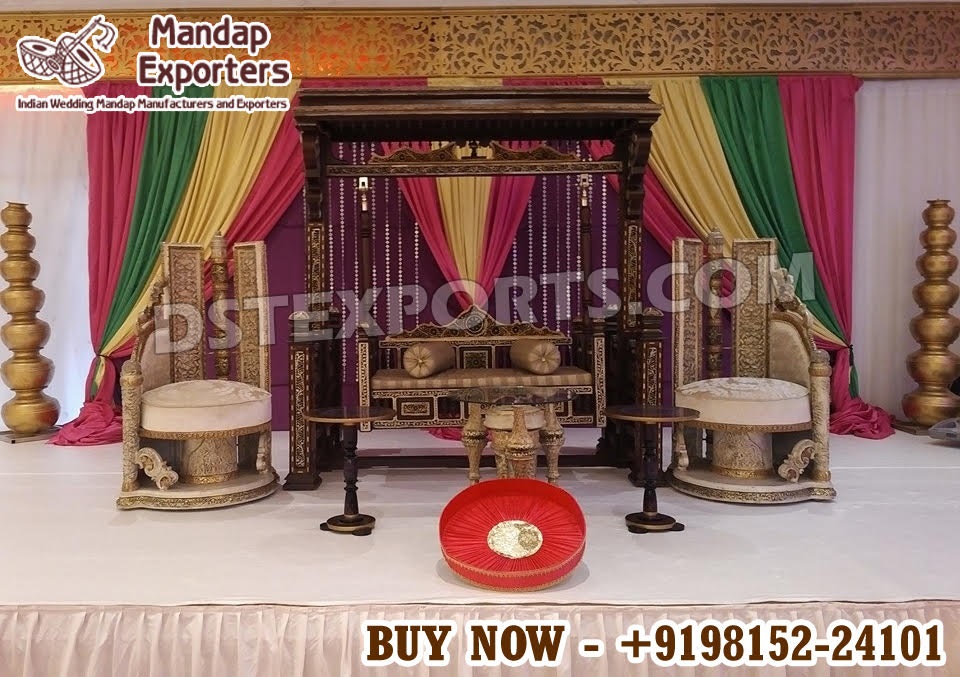 Traditional Handcrafted Indian Wedding Jhula with Chairs