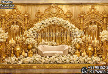 Bollywood Style Grand Gold Wedding Backdrop Wedding Mandaps Wedding Stages Wedding Furniture Horse Drawn Carriages Fiber Decoration Items Mehndi Sangeet and Haldi decor props