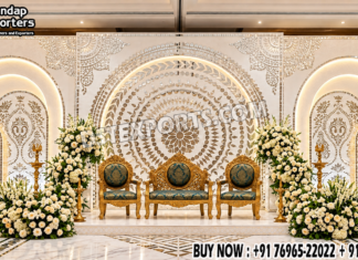 Stunning Mirror Arch Panels Backdrop for Dreamy Weddings Stunning Mirror Arch Panels Backdrop for Dreamy Weddings